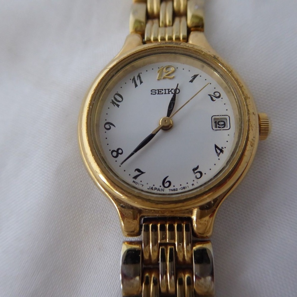Ladies Seiko watch